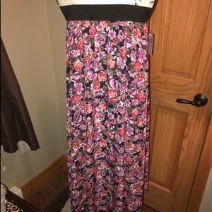 NWT L LLR Unicorn Roses Print Lucy